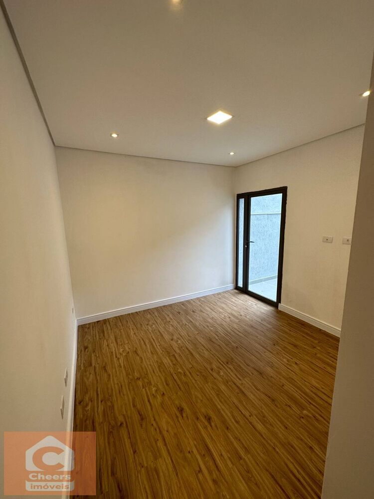 Casa, 3 quartos, 240 m² - Foto 2