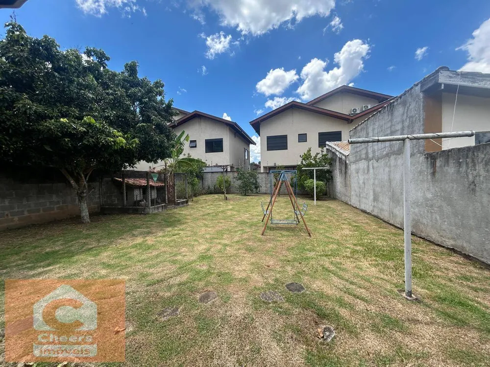 Casa, 4 quartos, 190 m² - Foto 1