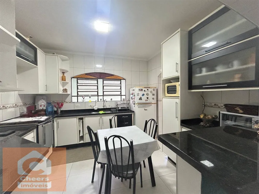 Casa, 4 quartos, 190 m² - Foto 4