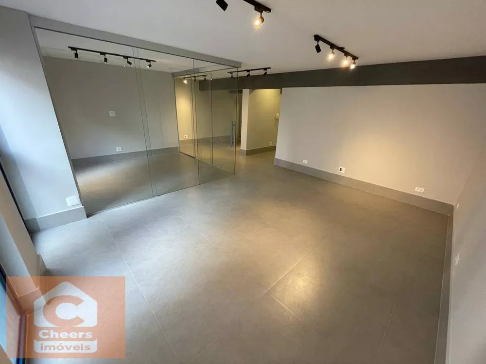 Apartamento à venda com 2 quartos, 82m² - Foto 2