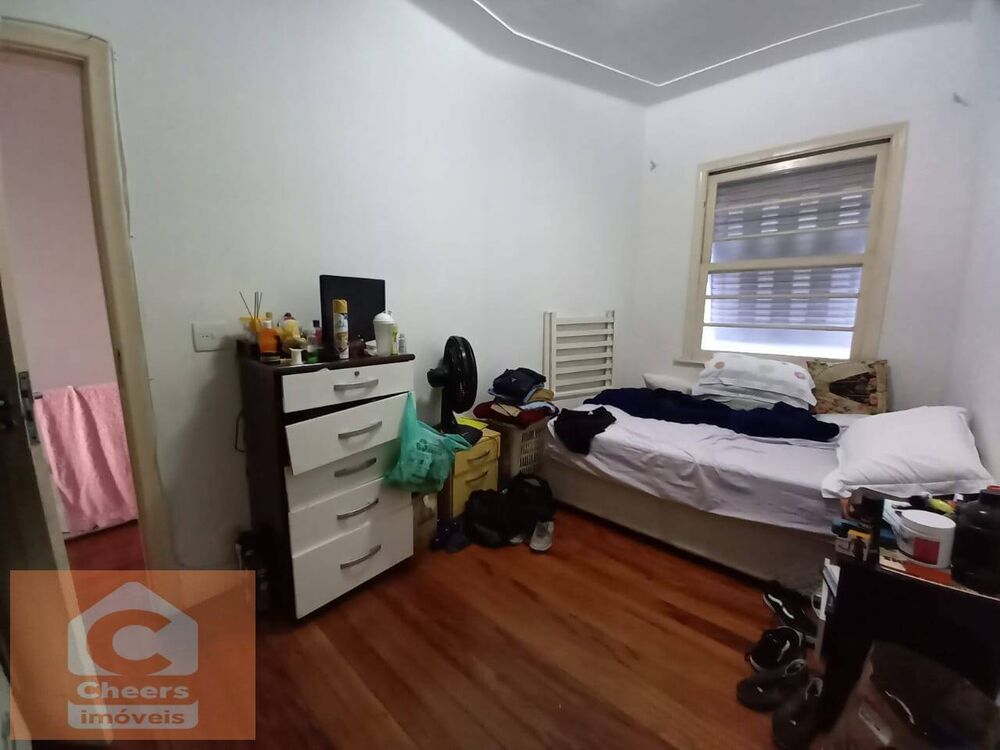 Casa à venda com 4 quartos, 200m² - Foto 4