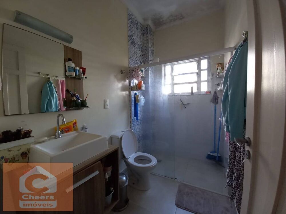 Casa à venda com 4 quartos, 200m² - Foto 11