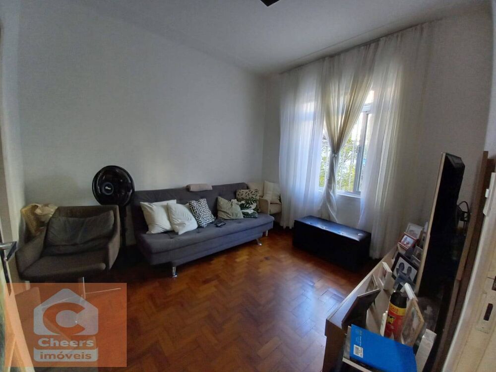 Casa à venda com 4 quartos, 200m² - Foto 3