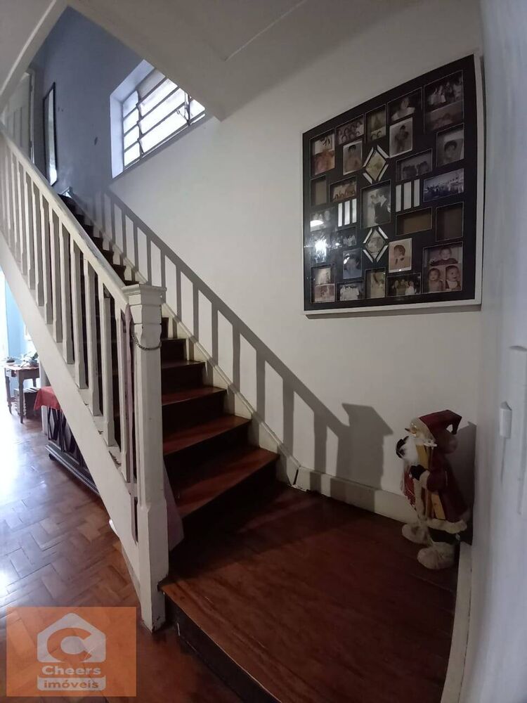 Casa à venda com 4 quartos, 200m² - Foto 12