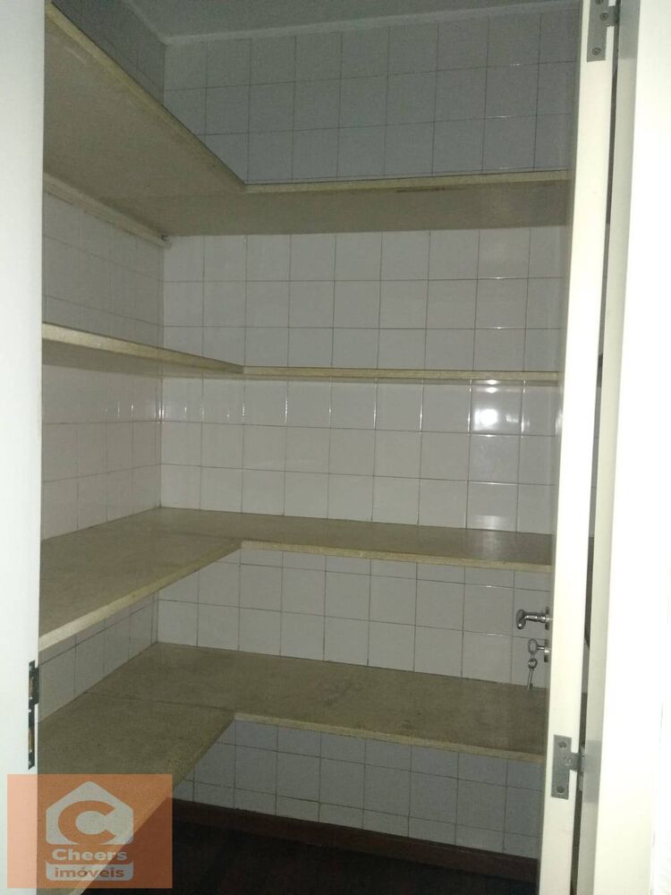 Apartamento para alugar com 3 quartos, 195m² - Foto 24
