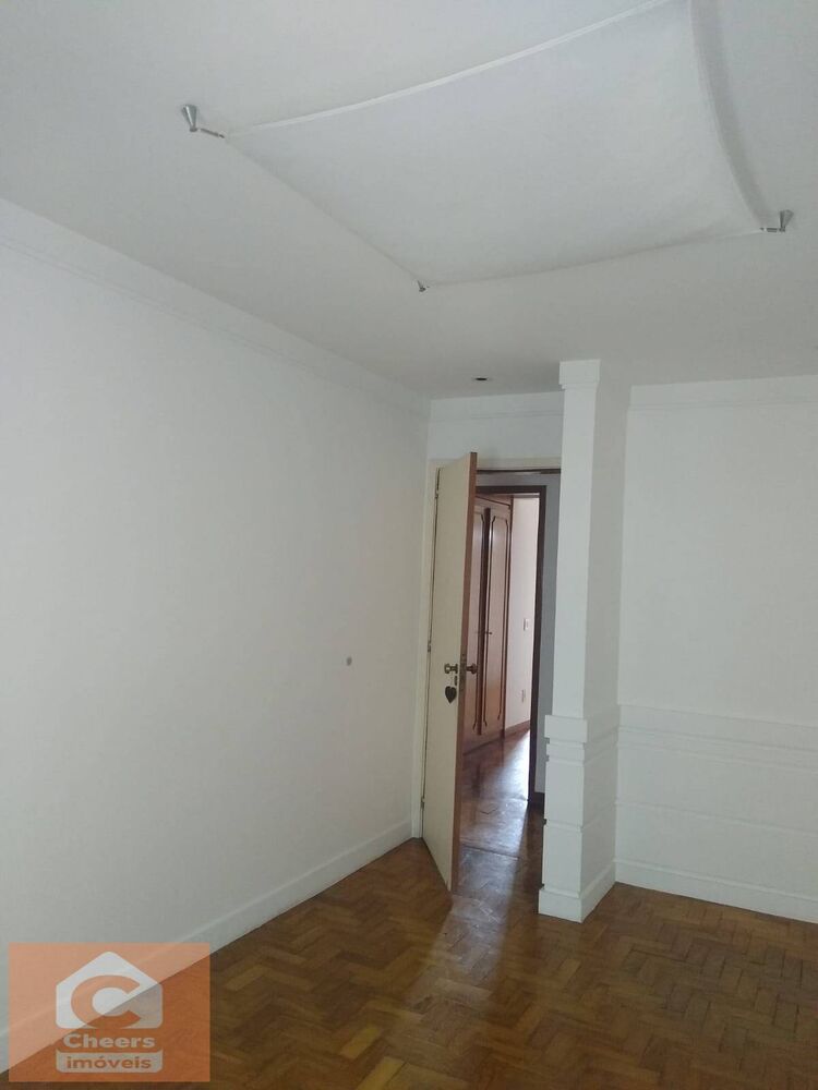 Apartamento para alugar com 3 quartos, 195m² - Foto 13