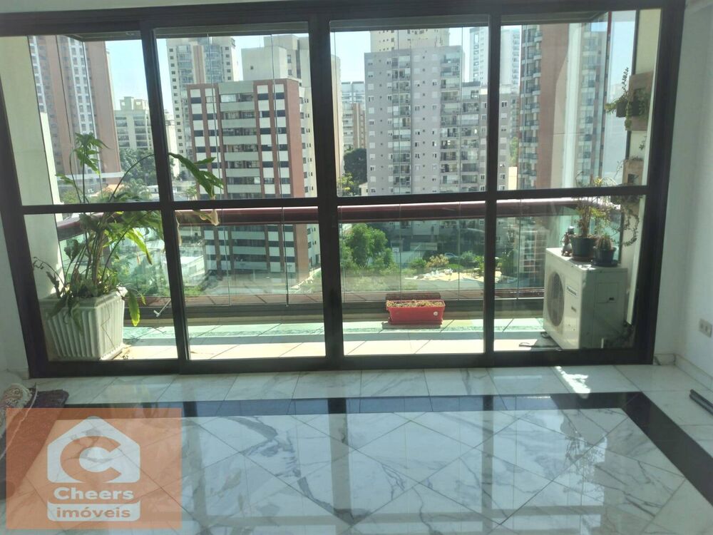Apartamento, 4 quartos, 225 m² - Foto 1