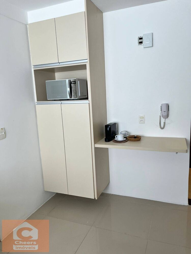 Apartamento para alugar com 3 quartos, 185m² - Foto 8