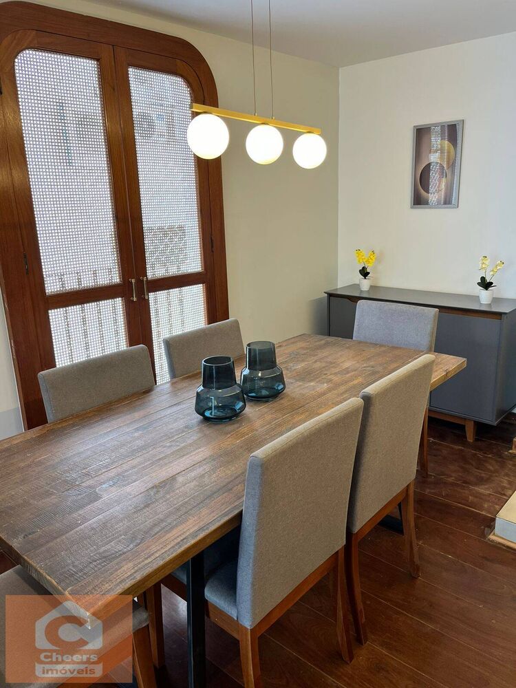 Apartamento para alugar com 3 quartos, 185m² - Foto 2