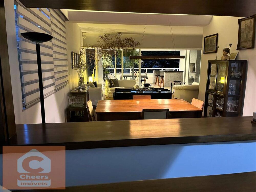 Apartamento, 3 quartos, 208 m² - Foto 2