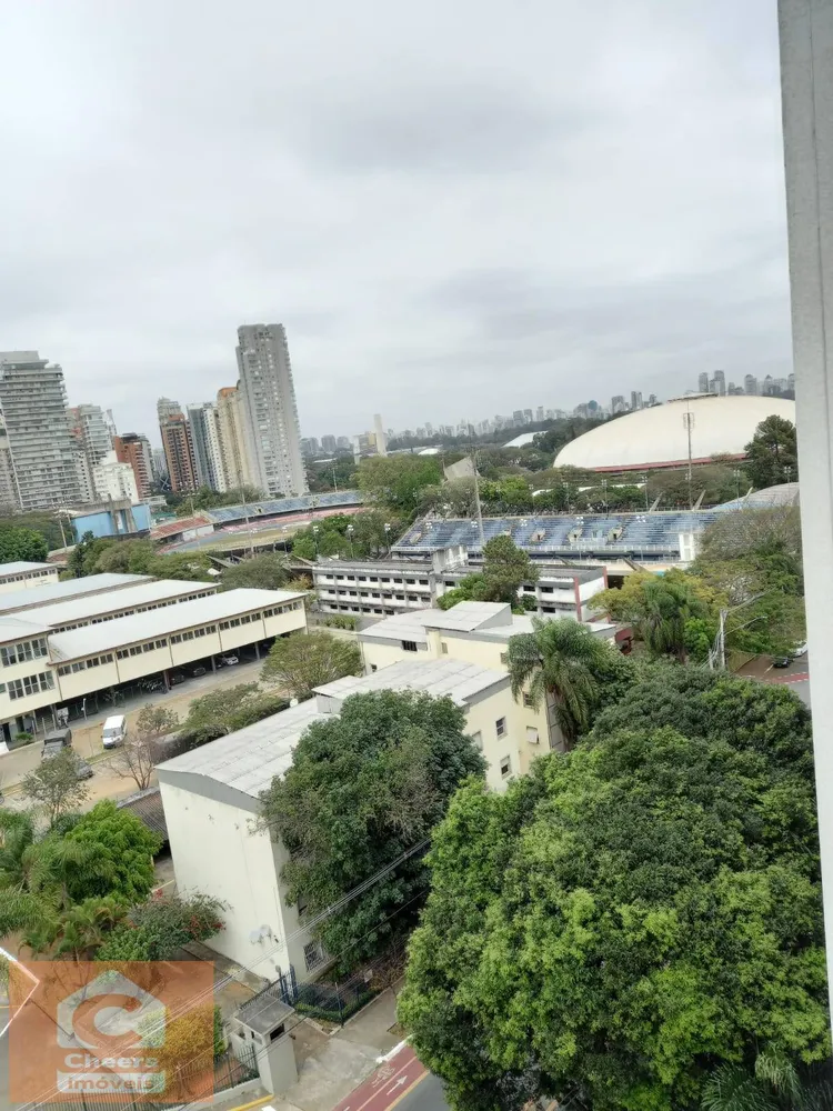 Apartamento, 3 quartos, 180 m² - Foto 1