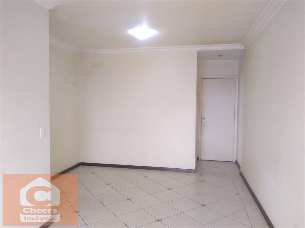 Apartamento à venda com 3 quartos, 75m² - Foto 13