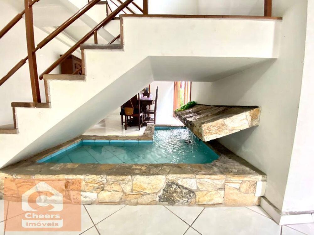 Sobrado, 3 quartos, 180 m² - Foto 2