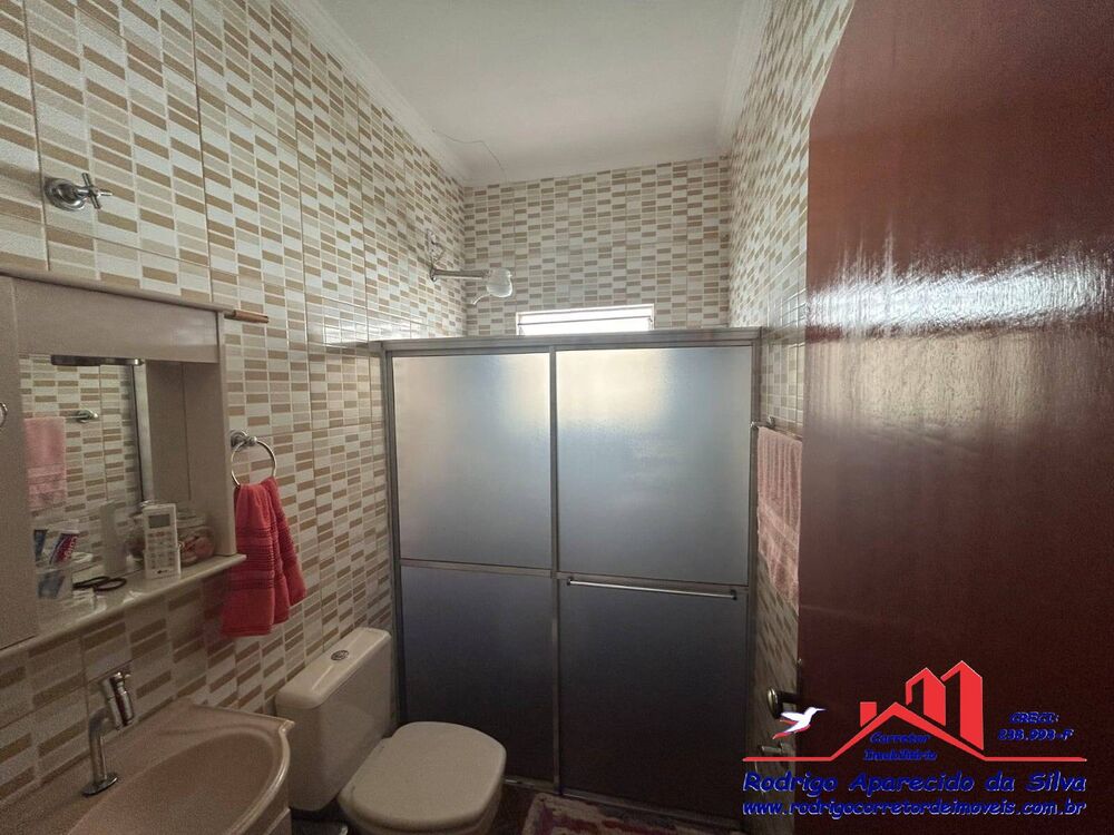 Casa à venda com 2 quartos, 254m² - Foto 4