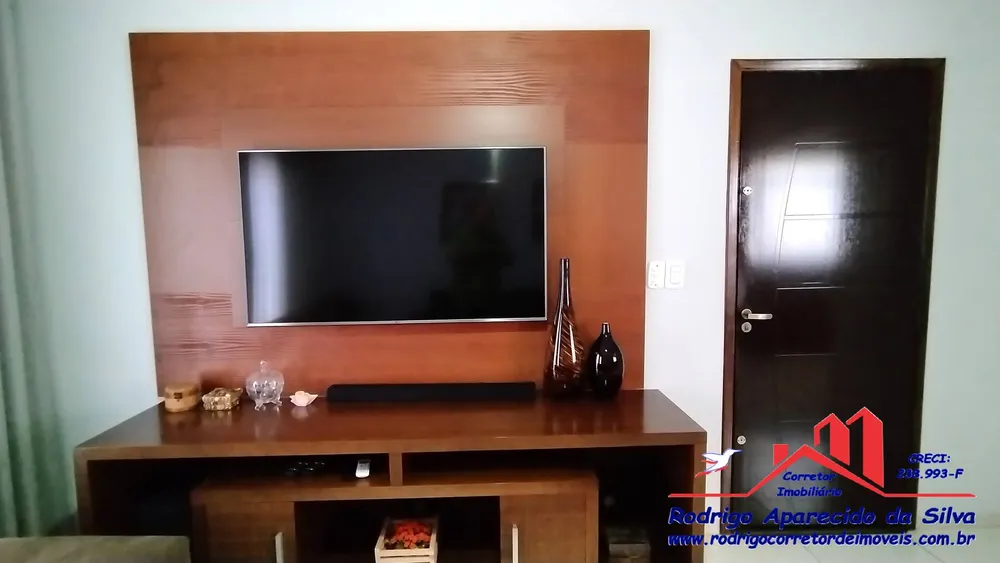 Casa, 4 quartos, 327 m² - Foto 1