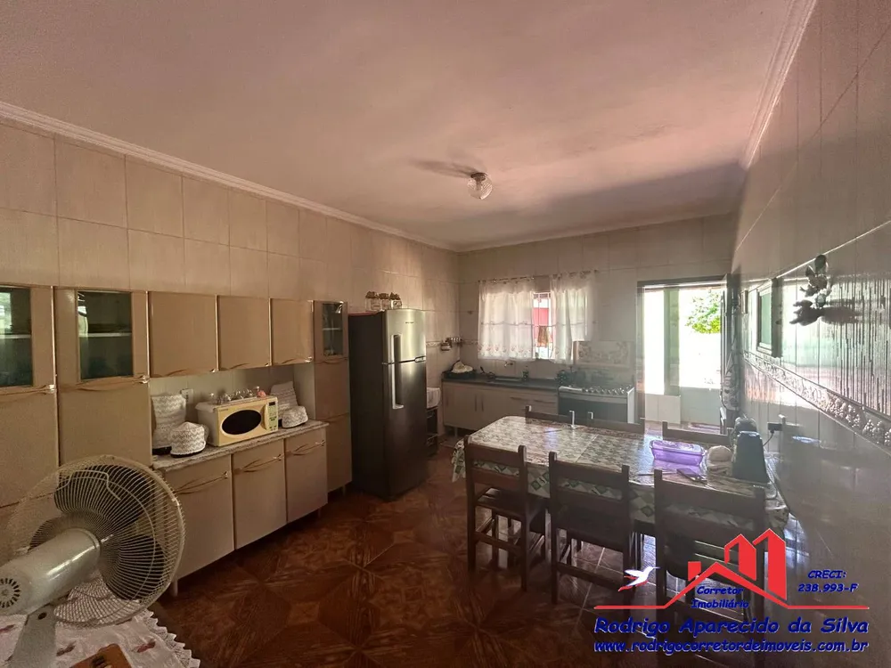 Casa, 2 quartos, 254 m² - Foto 4
