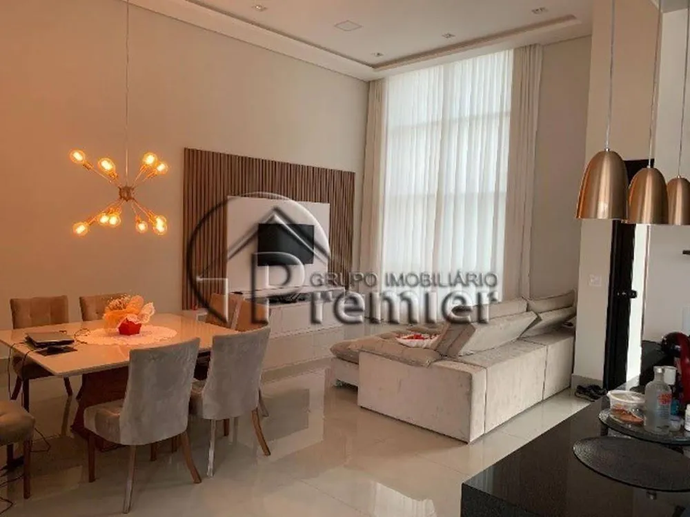 Casa, 3 quartos, 193 m² - Foto 1