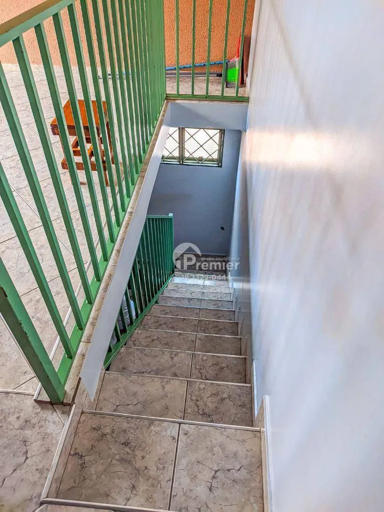 Casa, 5 quartos, 215 m² - Foto 5