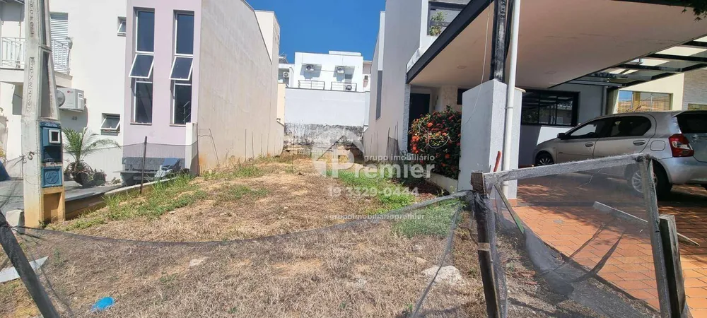 Loteamento e Condomínio, 130 m² - Foto 1