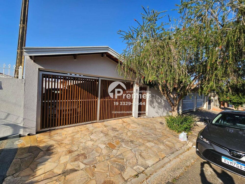 Casa, 3 quartos, 235 m² - Foto 2