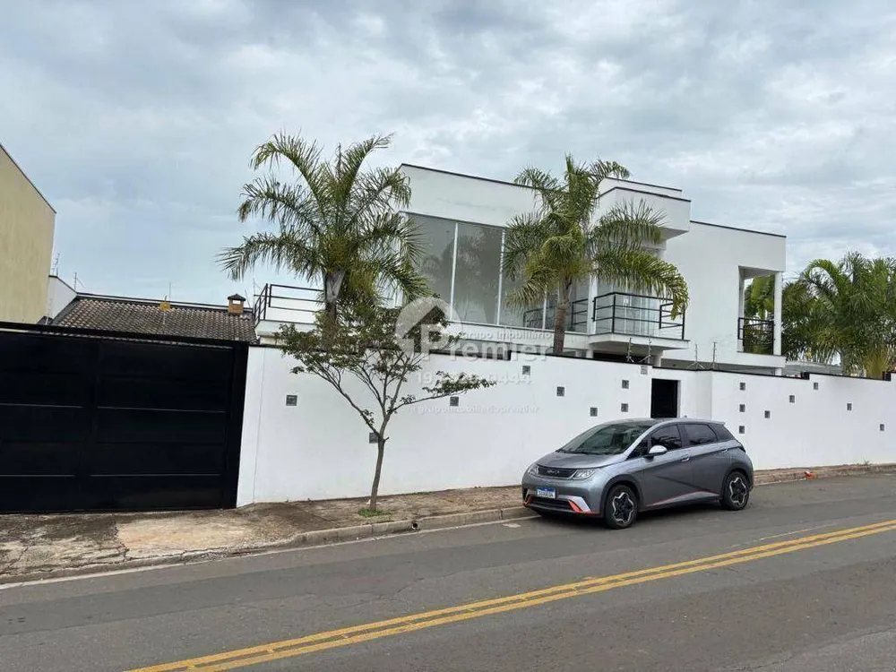 Casa, 4 quartos, 174 m² - Foto 1