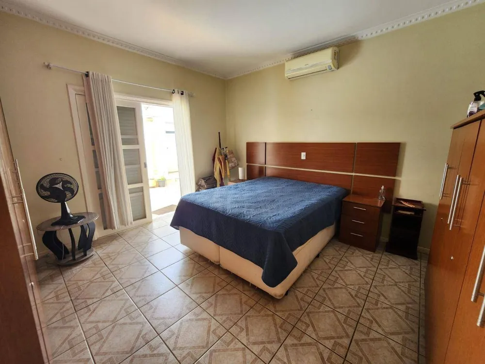 Casa, 4 quartos, 394 m² - Foto 9