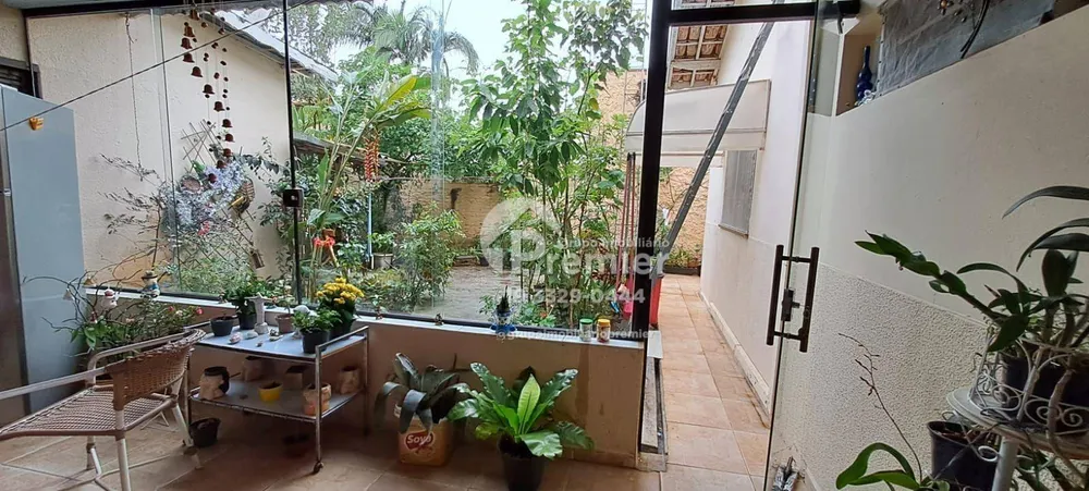 Casa, 4 quartos, 240 m² - Foto 12