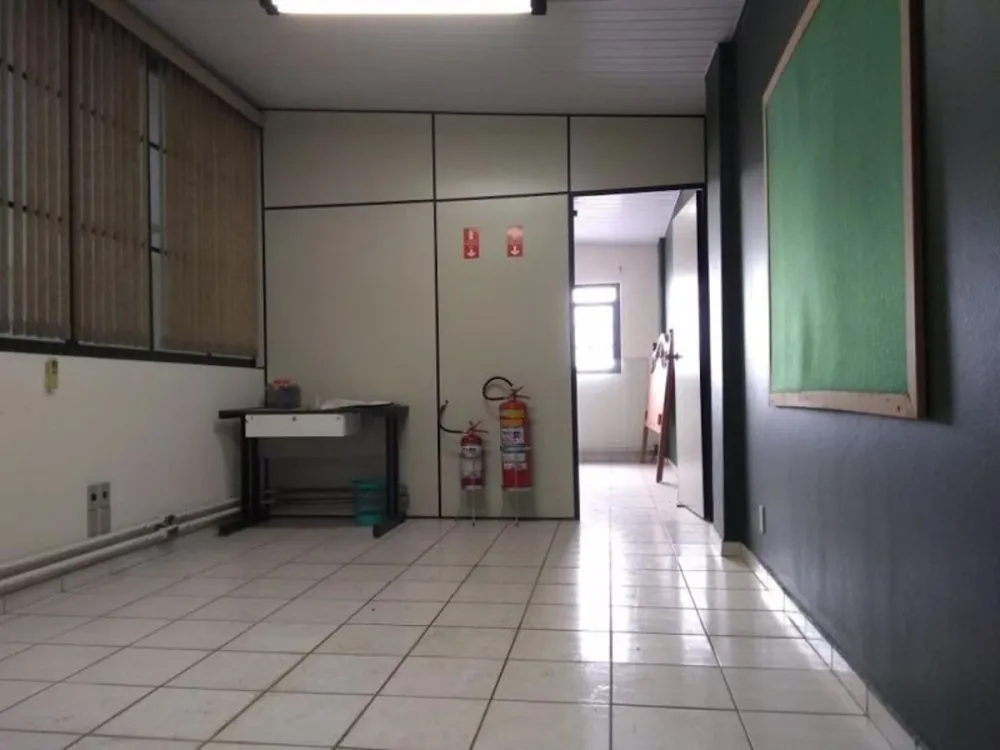 Loja-Salão, 569 m² - Foto 1