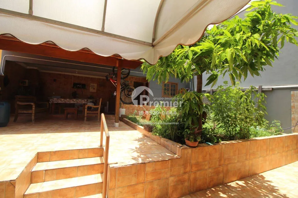 Casa, 3 quartos, 191 m² - Foto 1