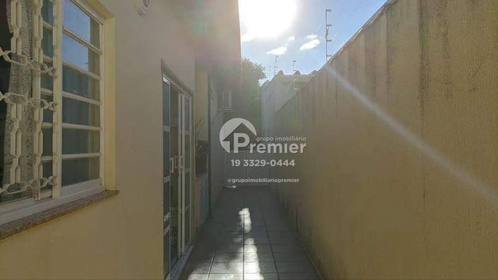 Casa, 3 quartos, 214 m² - Foto 2