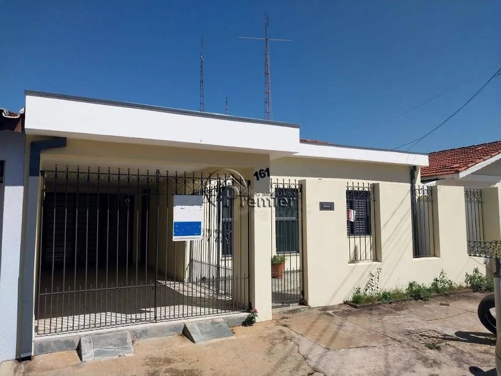 Casa, 3 quartos, 206 m² - Foto 1
