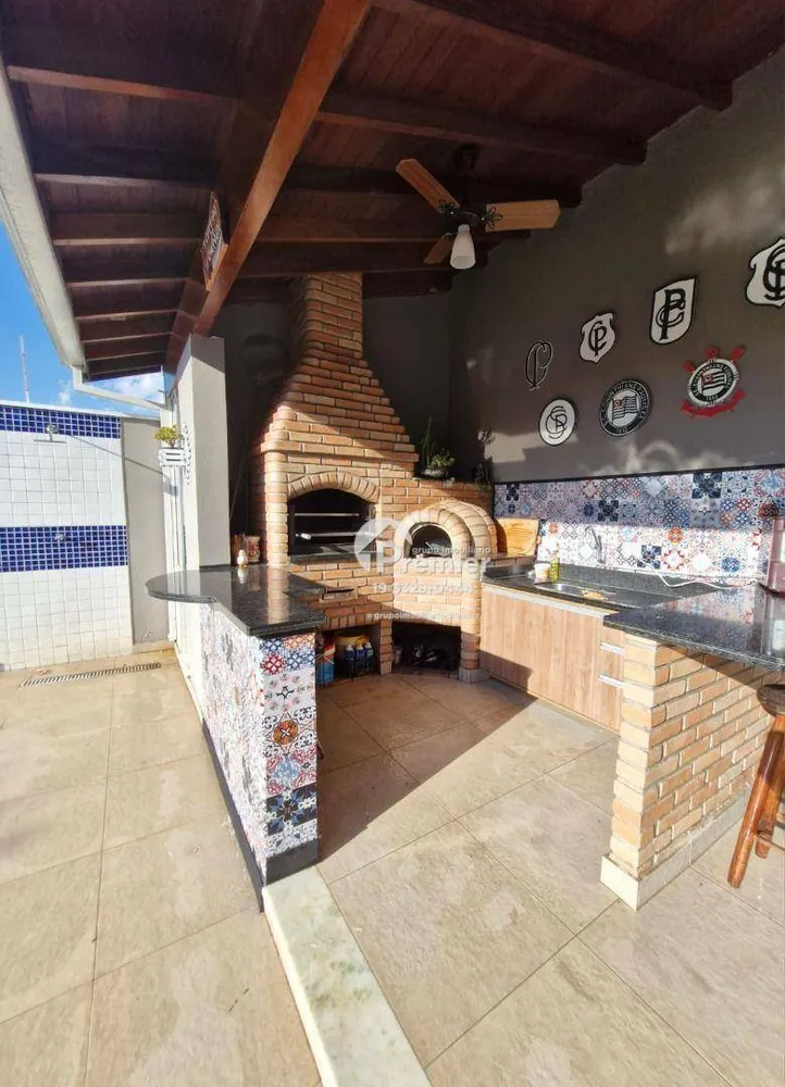 Casa, 5 quartos, 258 m² - Foto 1