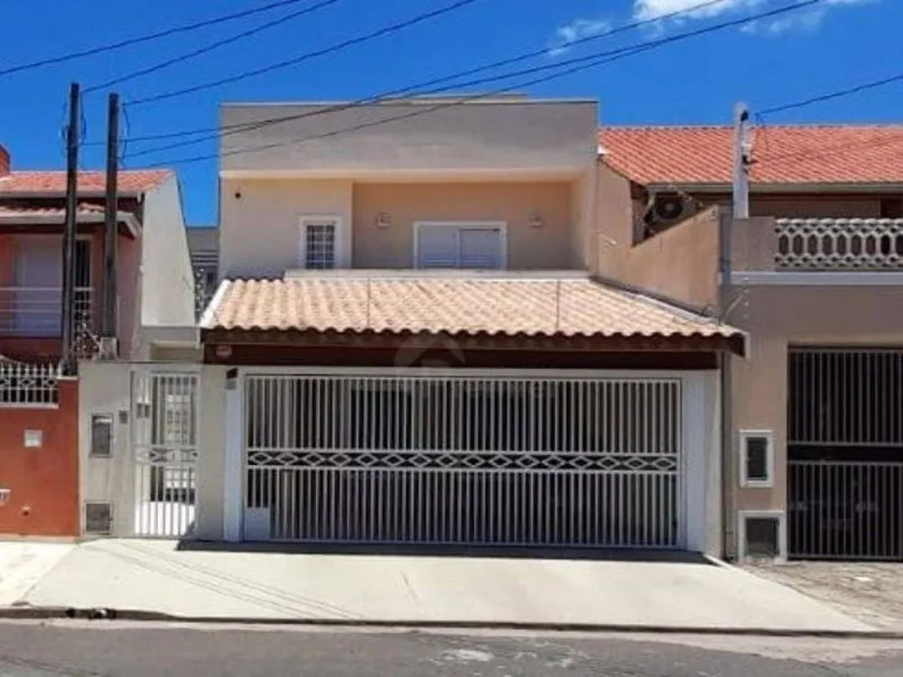 Casa, 3 quartos, 192 m² - Foto 2