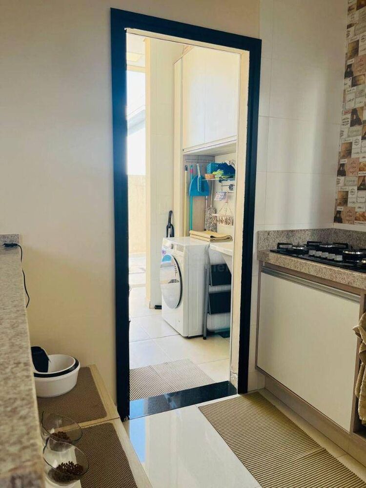 Casa de Condomínio à venda com 3 quartos, 150m² - Foto 4