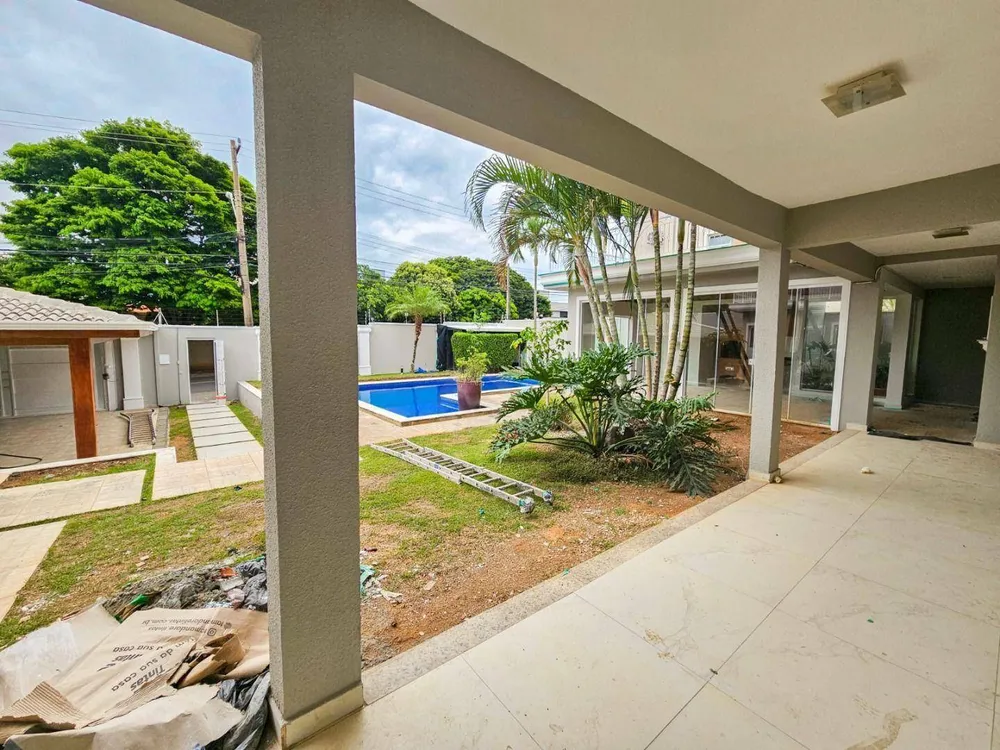 Casa, 6 quartos, 428 m² - Foto 1
