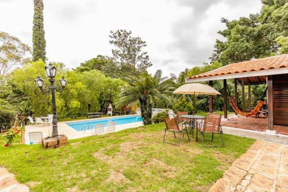 Chácara, 4 quartos, 2500 m² - Foto 2