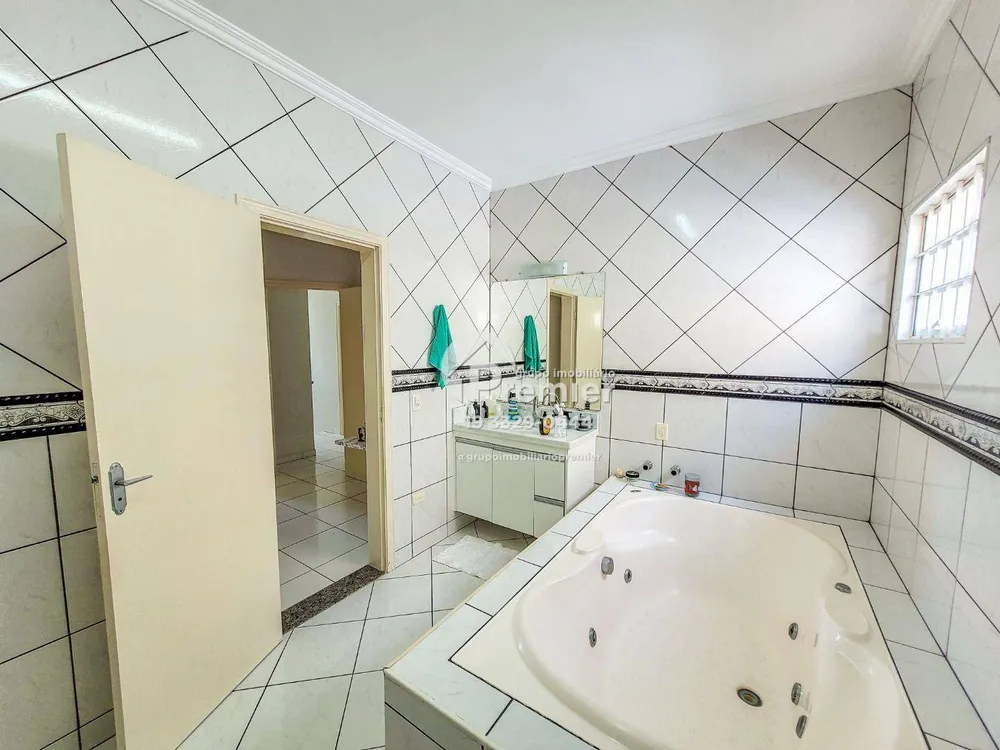 Casa, 3 quartos, 173 m² - Foto 11