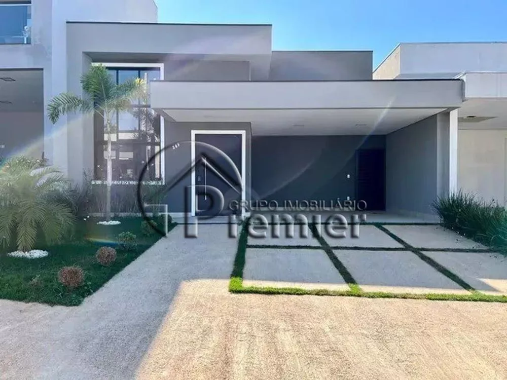 Casa de Condomínio à venda com 3 quartos, 201m² - Foto 1