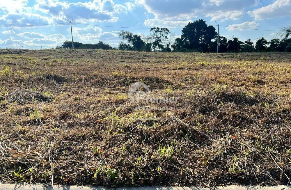 Loteamento e Condomínio, 300 m² - Foto 1