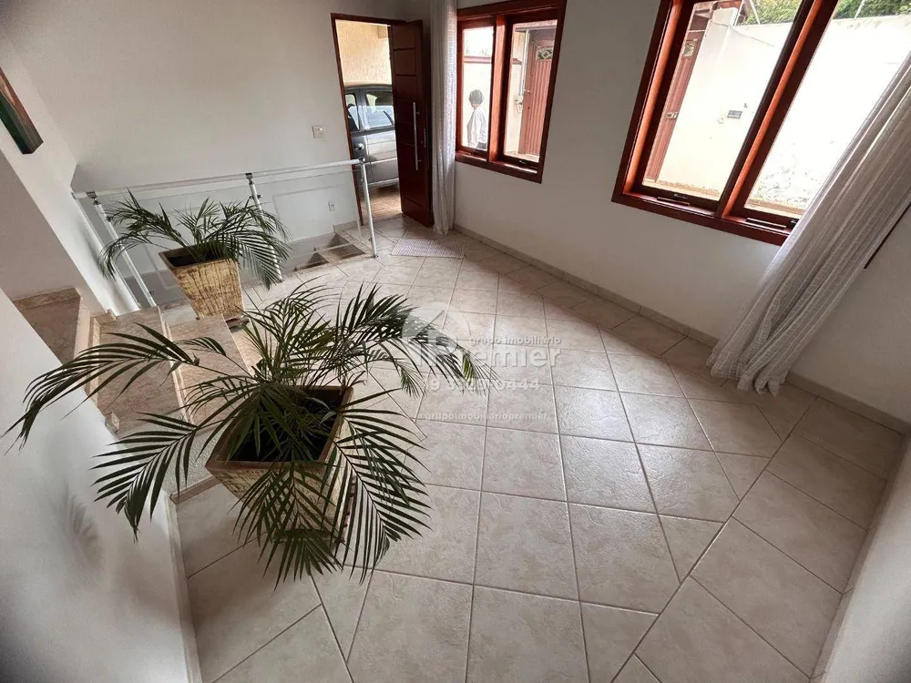 Casa, 3 quartos, 204 m² - Foto 2