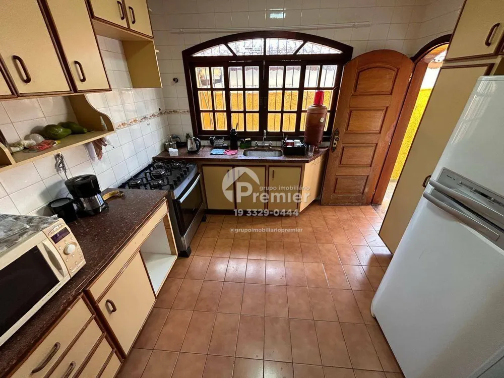 Casa, 3 quartos, 199 m² - Foto 1