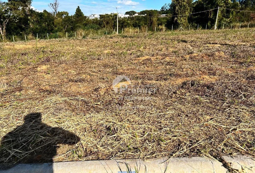 Loteamento e Condomínio, 300 m² - Foto 1