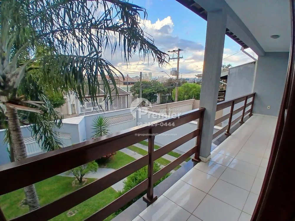 Casa, 4 quartos, 237 m² - Foto 1