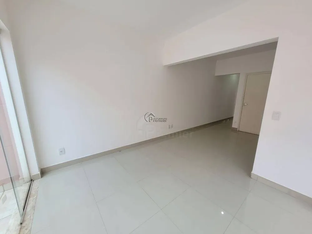 Casa, 3 quartos, 126 m² - Foto 2