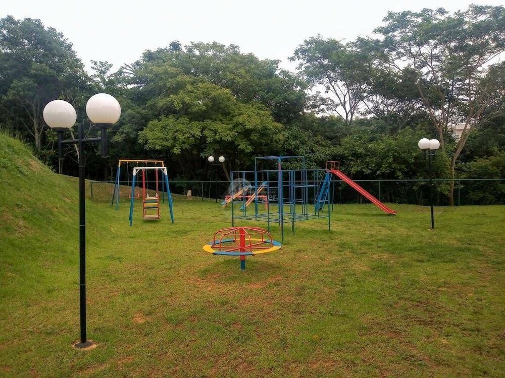 Loteamento e Condomínio, 1200 m² - Foto 1