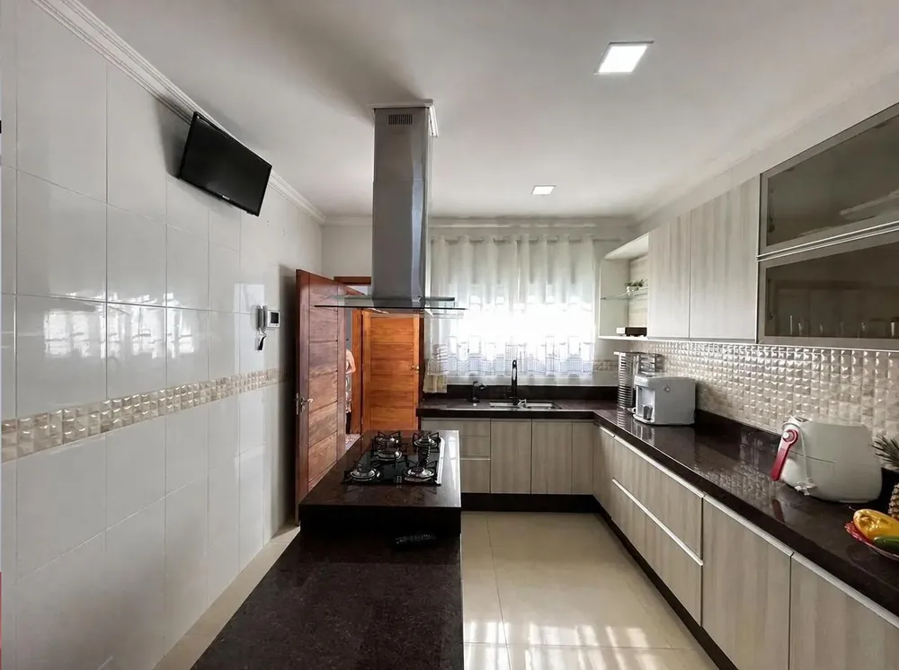 Casa, 3 quartos, 175 m² - Foto 5
