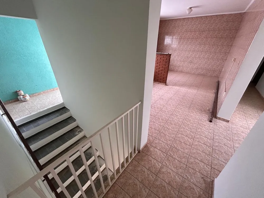 Casa, 4 quartos, 231 m² - Foto 1