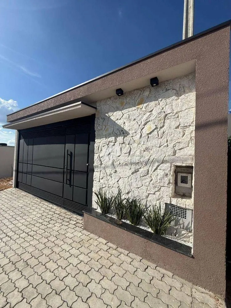 Casa, 3 quartos, 105 m² - Foto 2