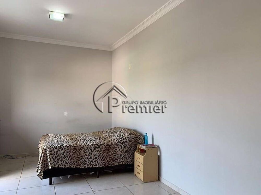 Casa de Condomínio à venda com 3 quartos, 220m² - Foto 10