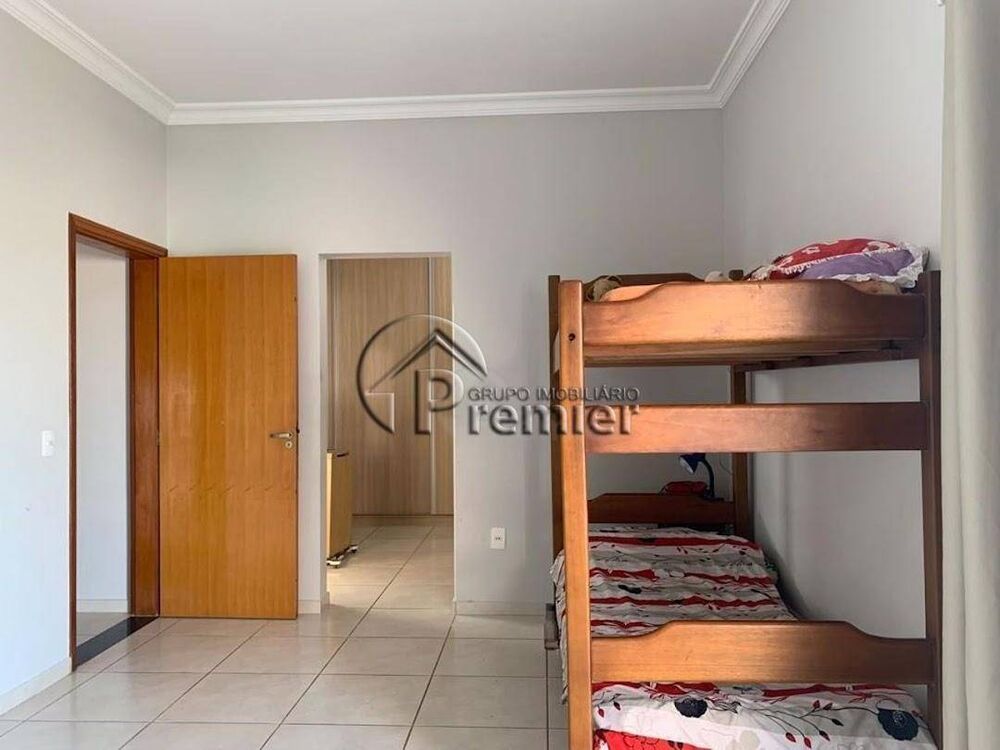 Casa de Condomínio à venda com 3 quartos, 220m² - Foto 9